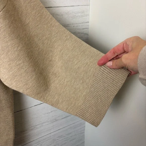 Aritzia Wilfred Free Souvenir Sweater Heather Taupe V Neck 3/4 Sleeve Oversized - Picture 7 of 15